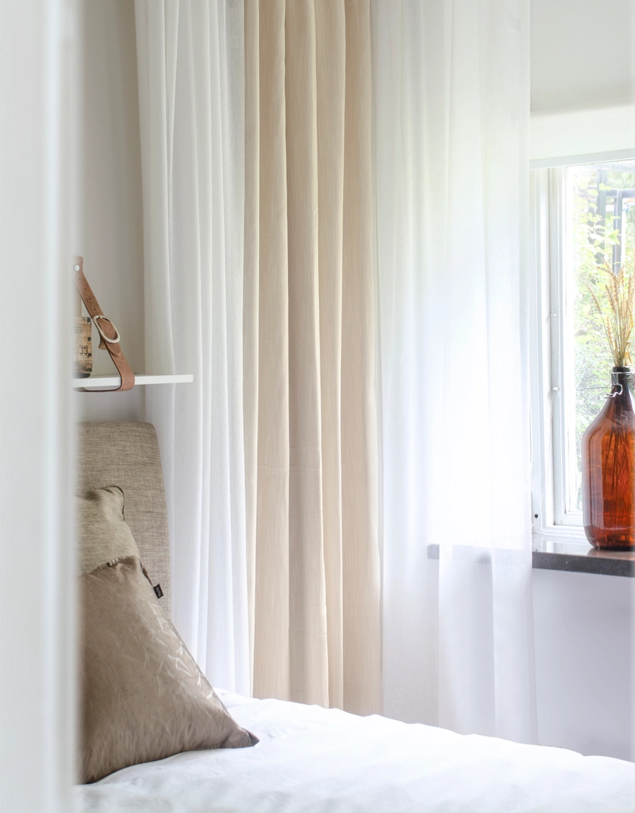 Shading curtain (80% blackout), beige