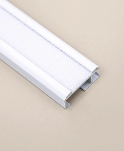 Skena med velcro på