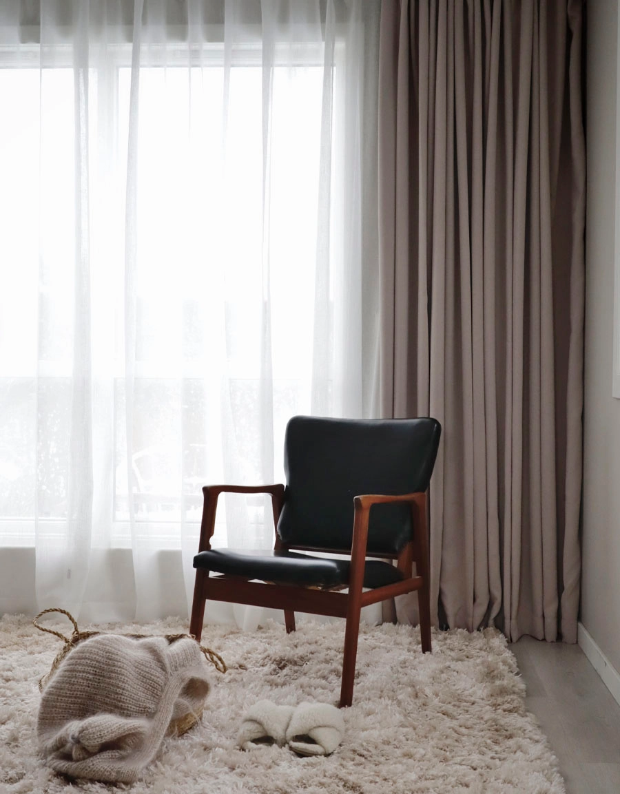 Hotel curtains beige and white