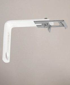 Wall bracket U-rail, on angle bracket