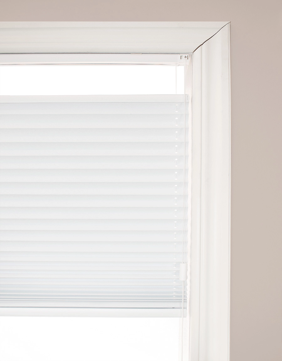 Närbild på plisségardin