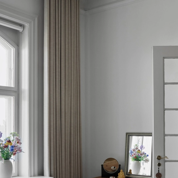 Gardinskena Convex med hörnböj