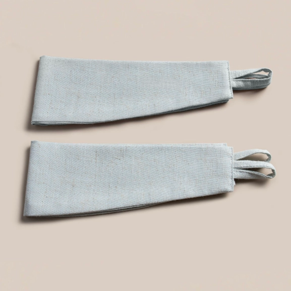 Gardinomtag i ljusturkos färg