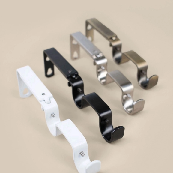 gardinstångsfästen-dubbla-stänger