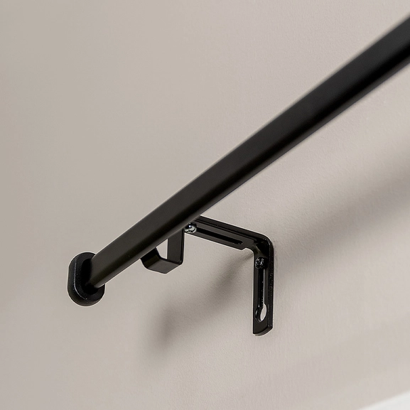 16753-gardinstång-modena-svart-1