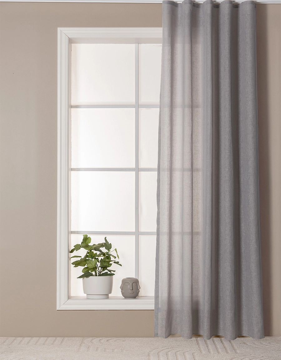 48587-gardin-saga-grå