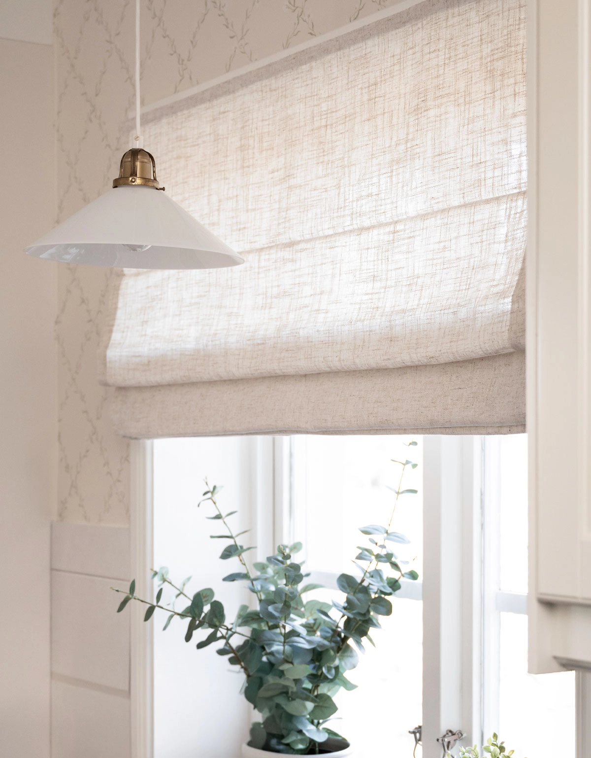 hissgardin-mylla-beige-kök