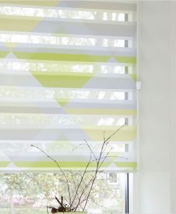 Rullgardin design med mönstret Triangel