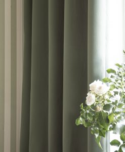 Gardin Svala i återvunnet material, mörkläggande